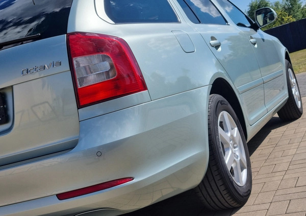 Skoda Octavia cena 19900 przebieg: 193000, rok produkcji 2009 z Żary małe 704